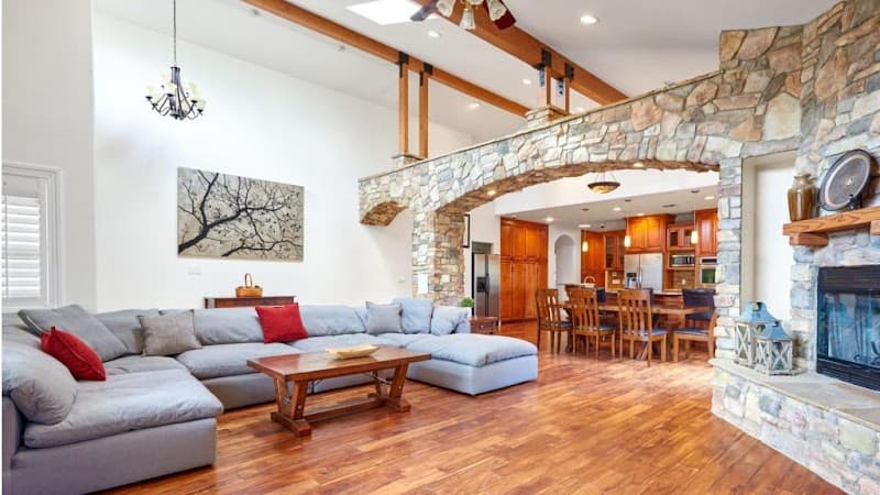 Gratitude Lodge